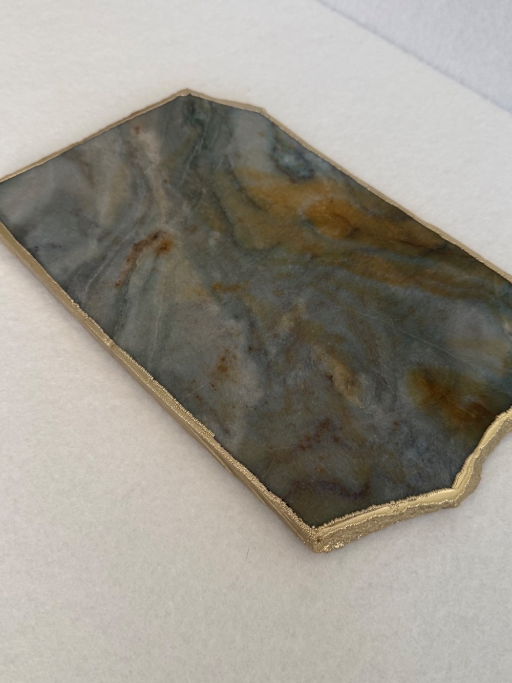 NWT Anthropologie Dyed Black Agate Serveboard with Gilded Rim